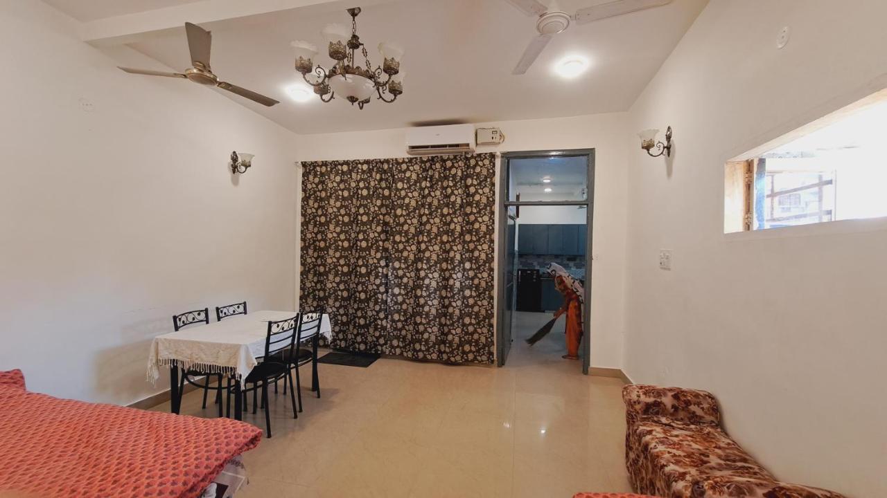 Sufi Khandar Home Stay New Delhi Exterior photo